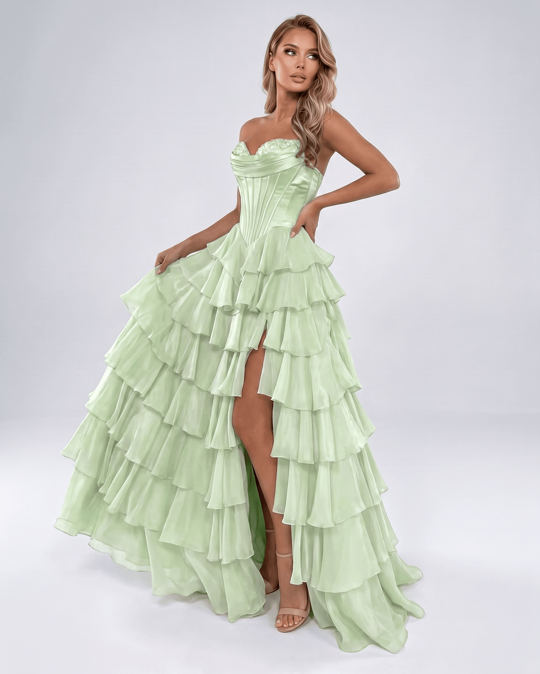 Vestido formal mujer, escote corazón. Maxi, elegante, volantes, silueta A-line para fiesta.