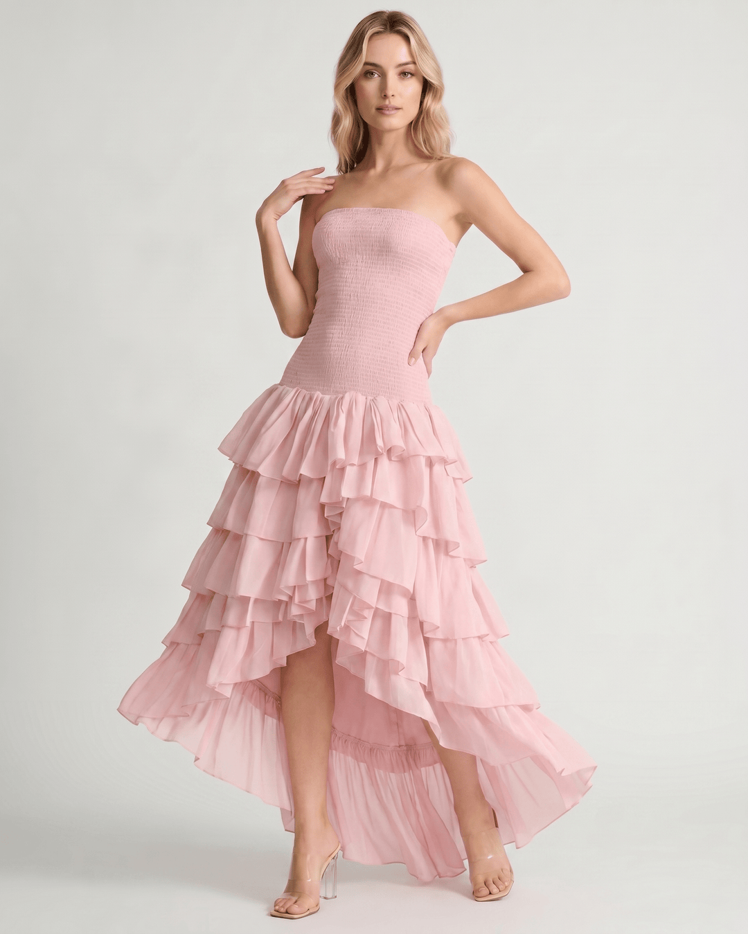 Vestido de ocasión con silueta A, sin mangas, elegante y perfecto para eventos diurnos.
