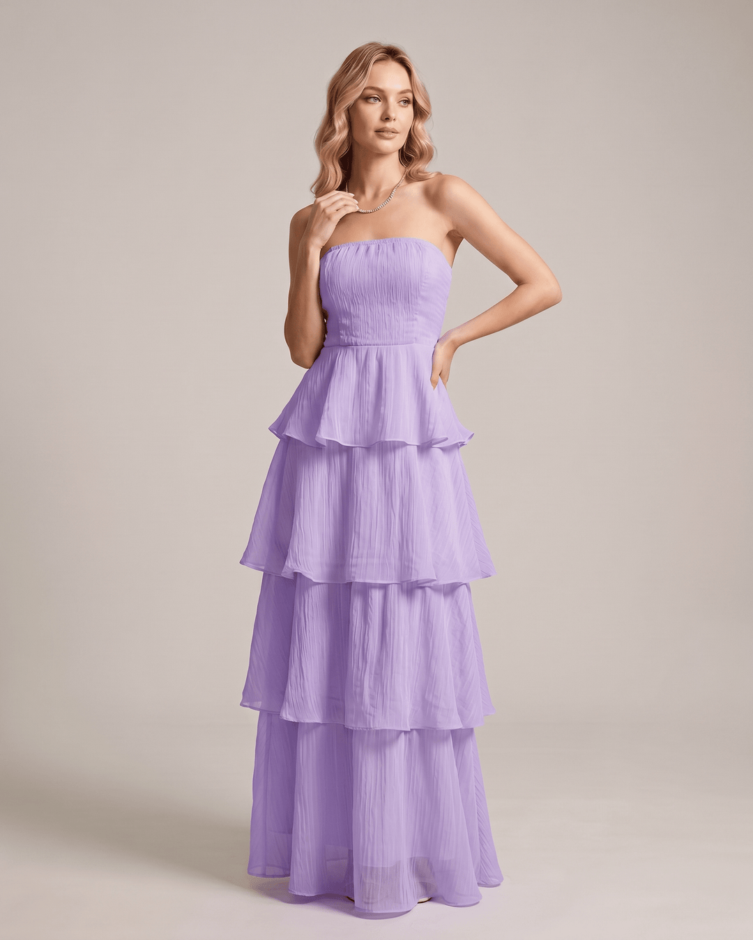 Vestido maxi elegante sin tirantes para mujer, ideal para fiesta o verano.