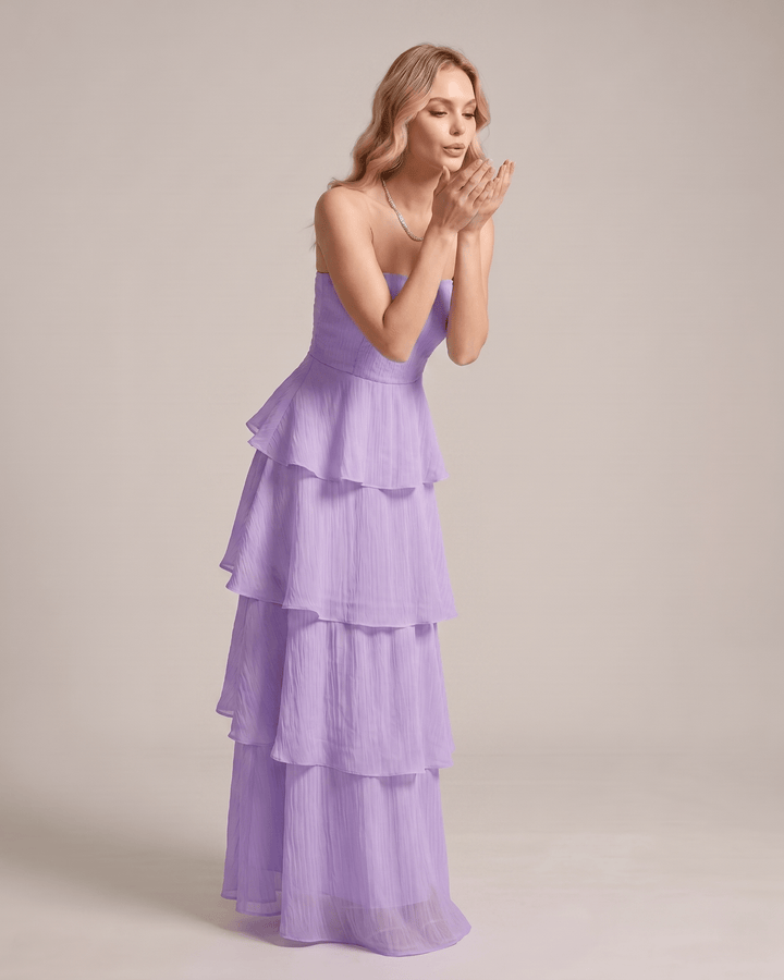 Vestido largo fluido de mujer, estilo sin tirantes, perfecto para eventos.