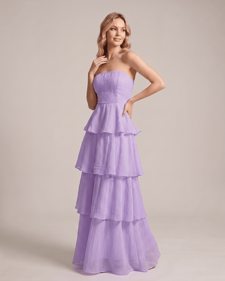 Ropa de mujer: vestido elegante largo, corte sin tirantes, ideal invitada boda.