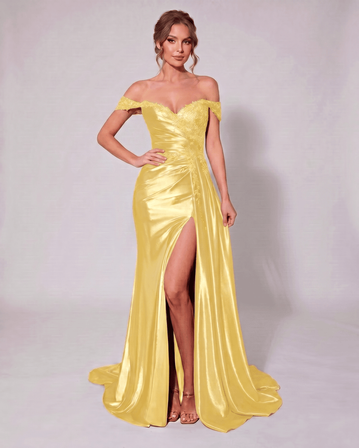 Vestido de graduación veloura añil, escote corazón, sirena. Profundo y misterioso.