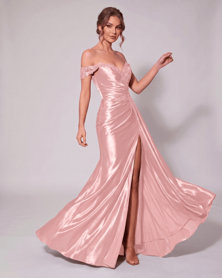 Vestido de graduación veloura verde, escote corazón, silueta sirena. Para mujer sofisticada.