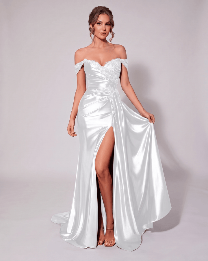 Vestido formal veloura esmeralda intenso, escote corazón, silueta sirena. Opulento.