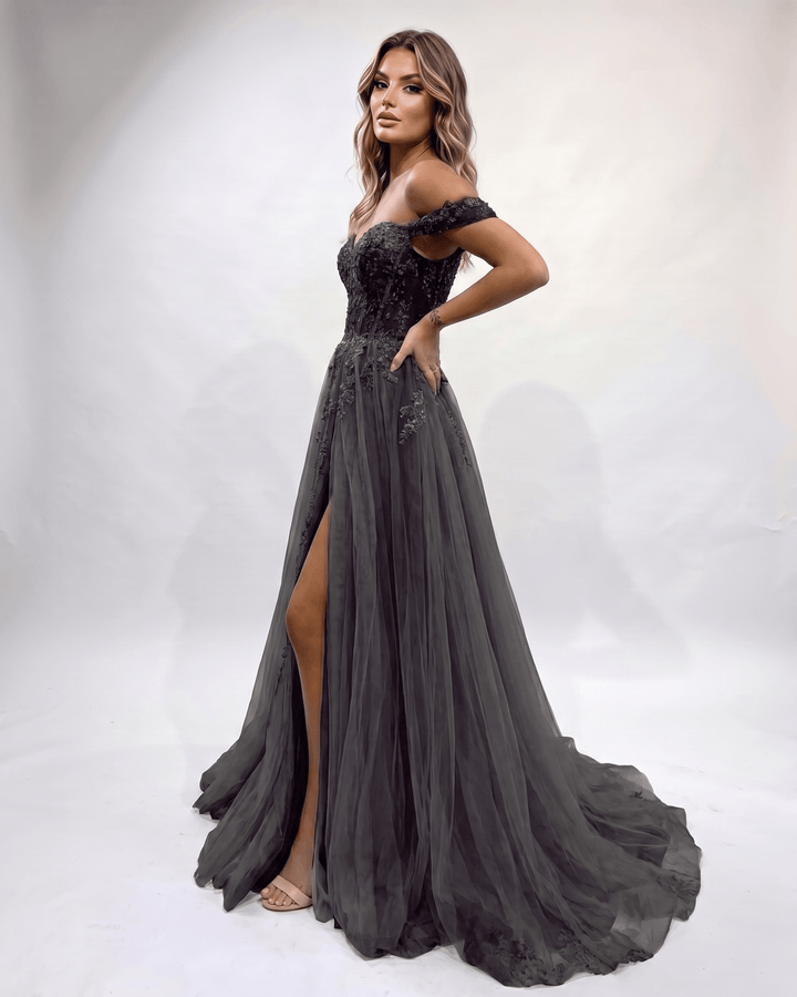 Vestido elegante maxi para mujer, con escote corazón y abertura lateral. Ideal para noche.