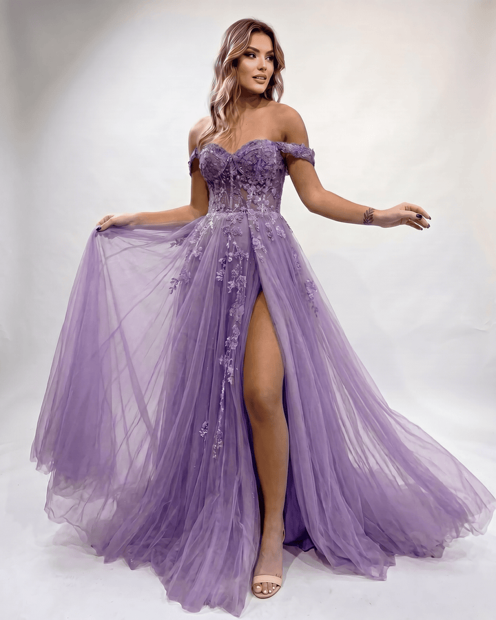 Vestido de graduación formal maxi, con escote corazón y abertura lateral.
