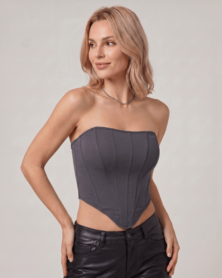 Top de veloura suave para mujer, sin mangas, ideal para un look elegante y de fiesta.