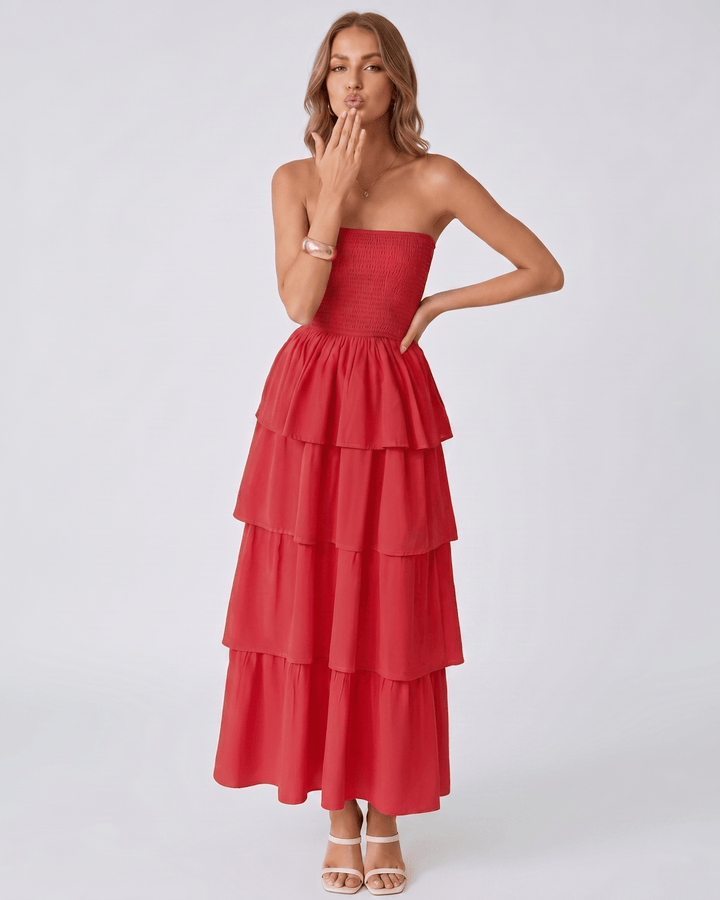 Vestido Solenne fluido y elegante. Maxi con volantes y sin tirantes, para fiestas de verano.