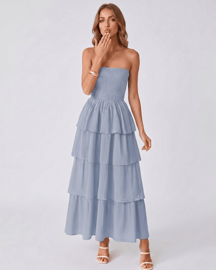 Vestido maxi Solenne, volantes y estilo sin tirantes. Femenino y elegante para eventos de cóctel.