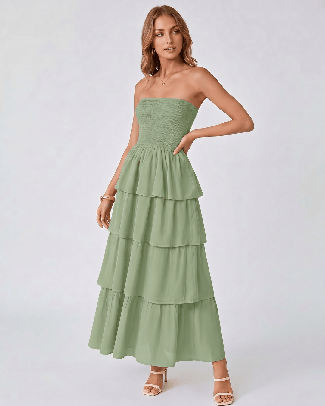 Vestido maxi Solenne con volantes. Diseño sin tirantes, ideal para eventos de día y noche mujer.