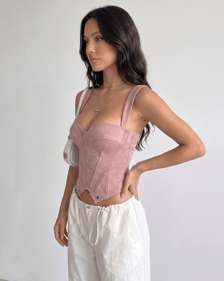 Top corset sofisticado para mujer, pieza clave de moda estructurada.