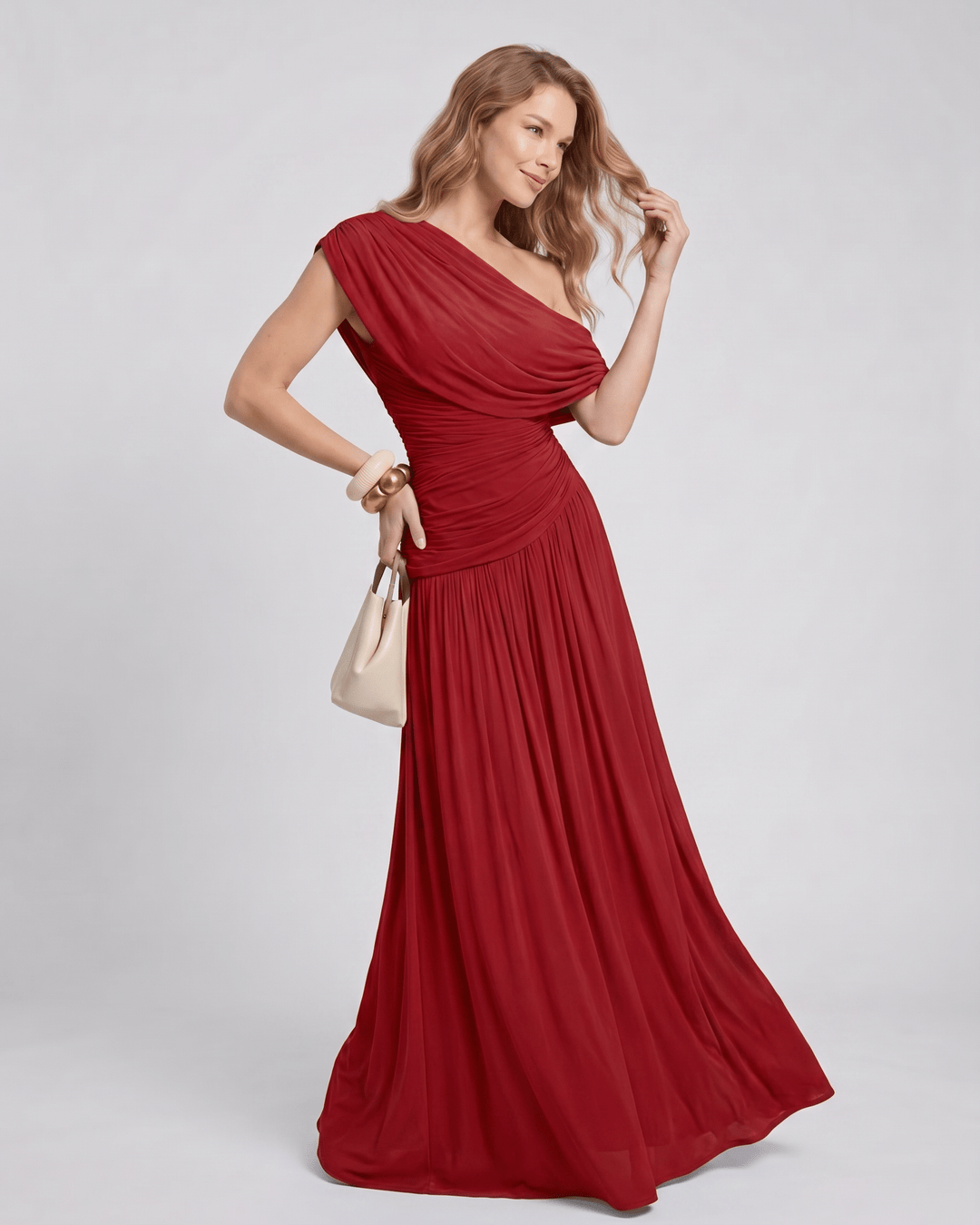 Vestido maxi asimétrico para mujer, ideal para noche, estilo elegante y fruncido.