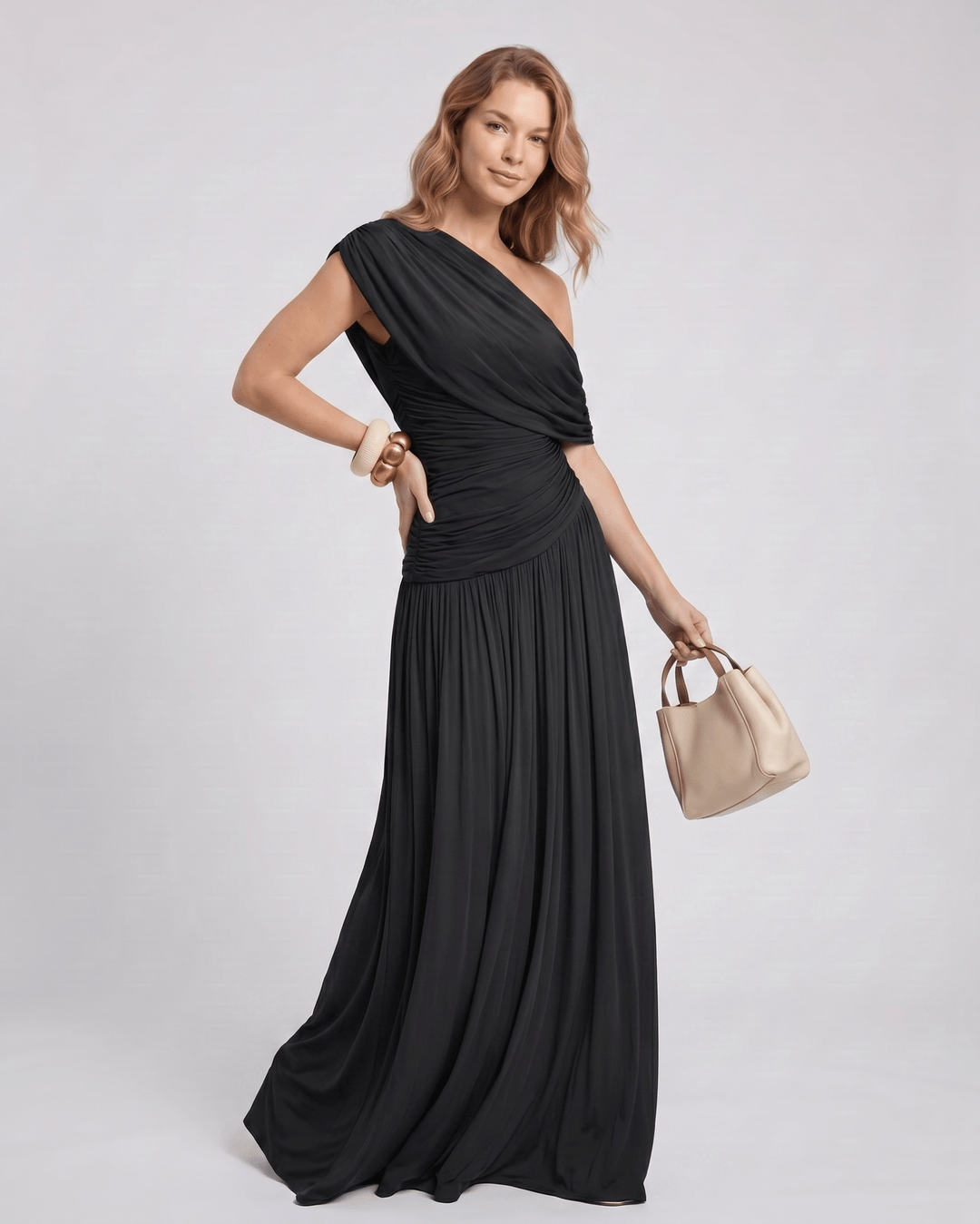 Vestido para boda asimétrico, fruncido, estilo maxi sin mangas, muy elegante.