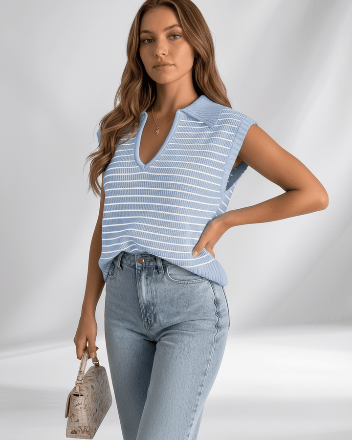 Camiseta Solvane de mujer, rayas y cuello V. Estilo moderno y confort, perfecto para viajar.