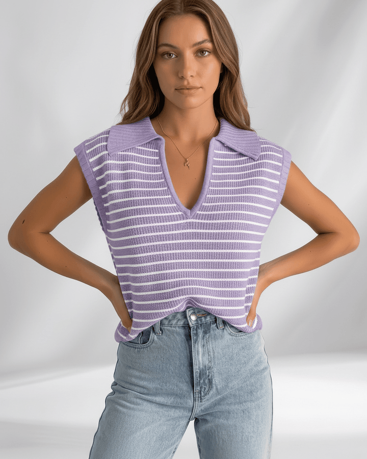 Camiseta de mujer, rayas y cuello V. Estilo moderno, confort diario y perfecta para primavera.