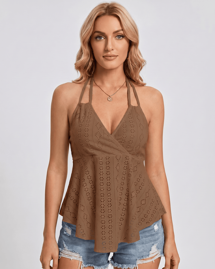 Blusa elegante fluida, top halter para mujer, ideal para moda veraniega.