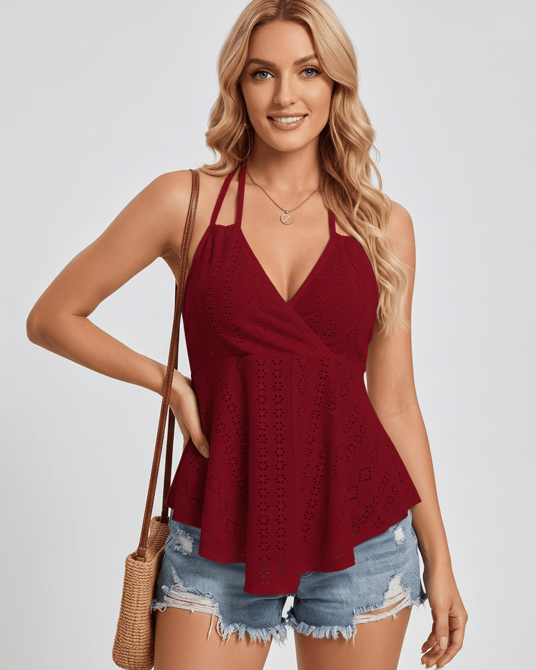 Blusa halter para mujer, fluida y con escote en V. Prenda cómoda.