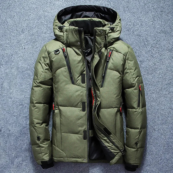 Parka elegante de plumón para mujer. Abrigo de invierno diseñado para máxima calidez y estilo en climas fríos urbanos.