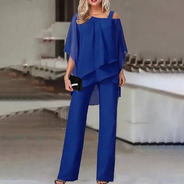Conjunto moderno de mujer: top manga larga y pantalón de poliéster/elastano. Perfecto para un look de oficina.