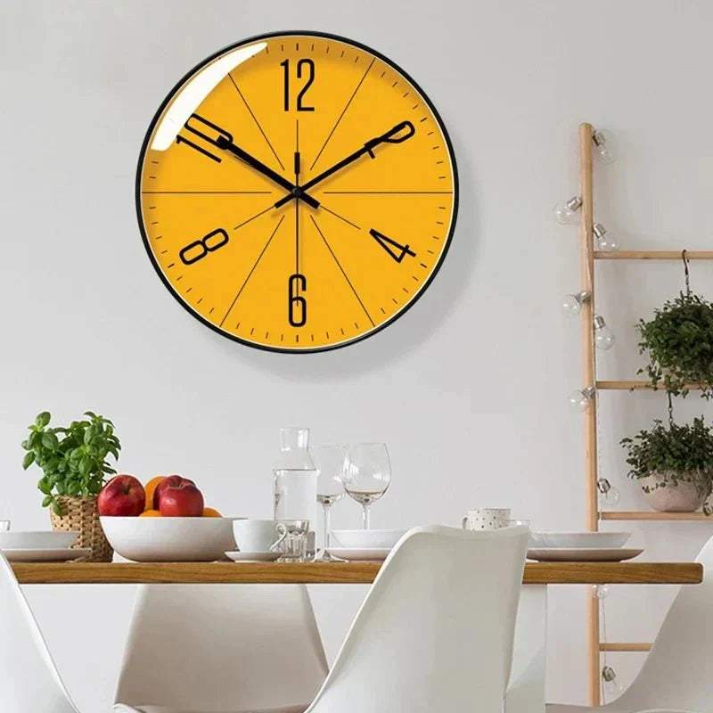 Elegante reloj de pared moderno, diseño nórdico silencioso, para un ambiente tranquilo.