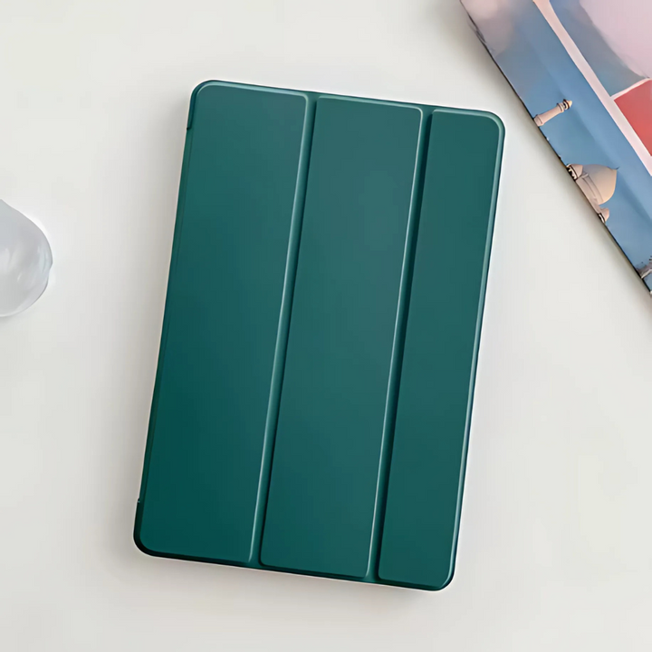 Accesorio iPad: funda de silicona antigolpes. Protección delgada y antideslizante para tu tableta.