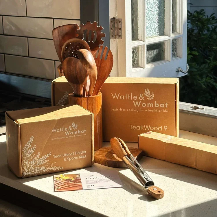 Set versátil de utensilios de cocina de madera natural (teca/acacia) para chef. Ideal para cocinar en el hogar.