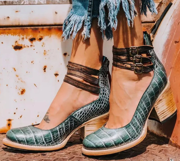 Botines de mujer con tacón cubano, estilo vaquero vintage para un toque chic. Ideales para otoño.