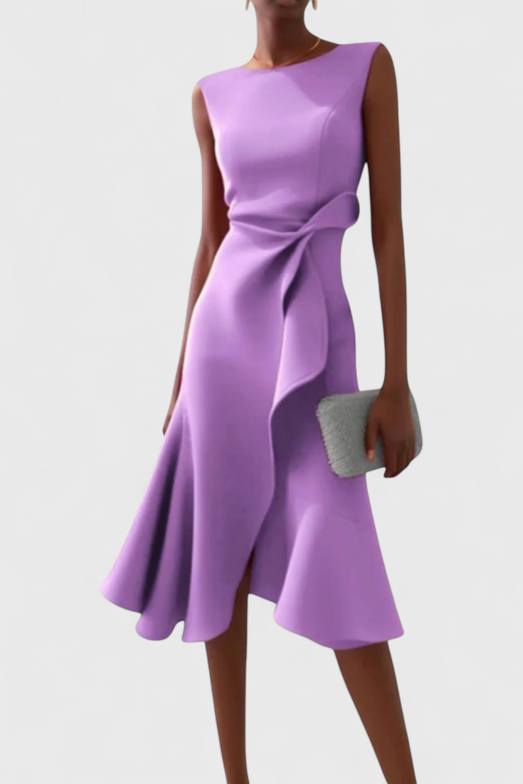 Vestido elegante midi asimétrico con drapeado, perfecto para mujer en fiesta o gala.