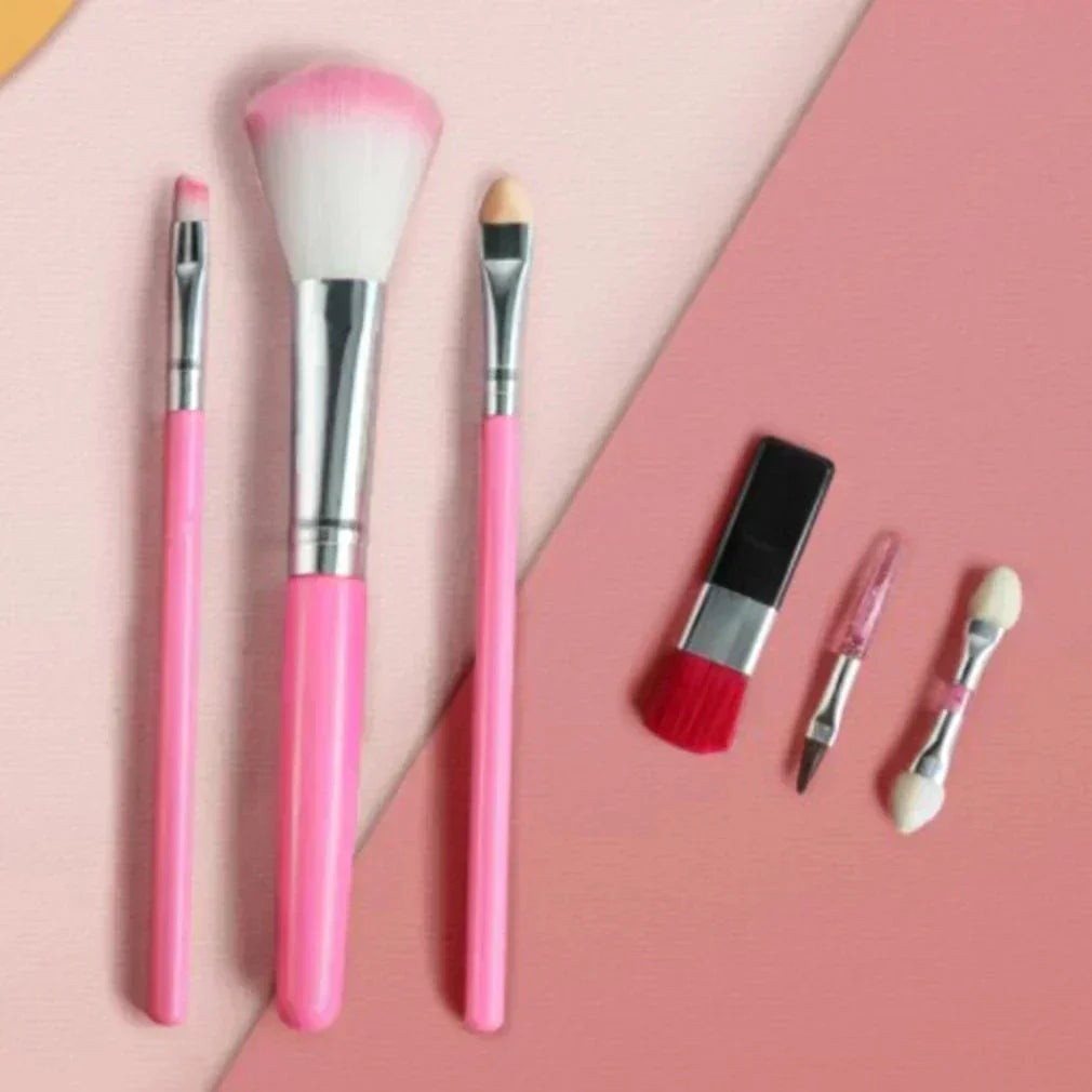 Maquillaje infantil seguro y no tóxico, ideal para que las niñas exploren la belleza con tranquilidad y diversión.