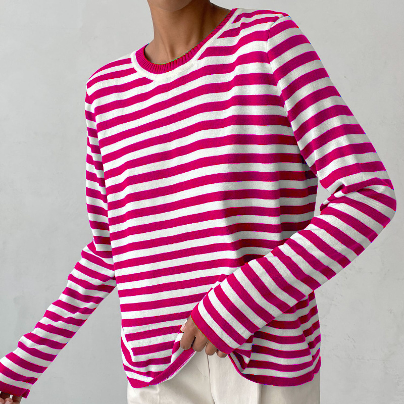 Suéter para mujer, versátil, cómodo y elegante, una prenda de moda femenina para el invierno.