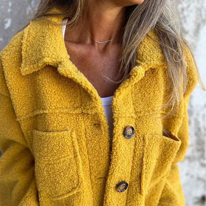 Abrigo largo NOA para mujer con bolsillos. Estilo versátil y moderno para otoño/invierno. Ropa femenina.