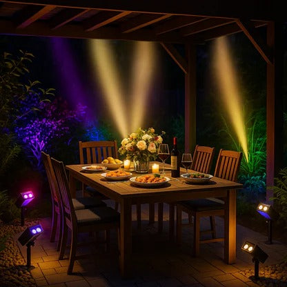Iluminación exterior inteligente con foco solar LED, ahorro y versatilidad para jardín y terraza.