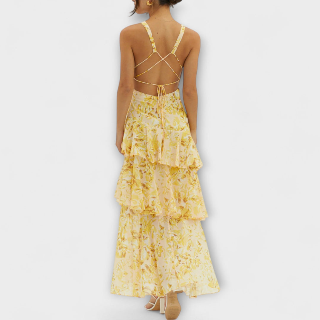 Ropa de mujer: vestido maxi de verano, escote V para un look playero o casual elegante.