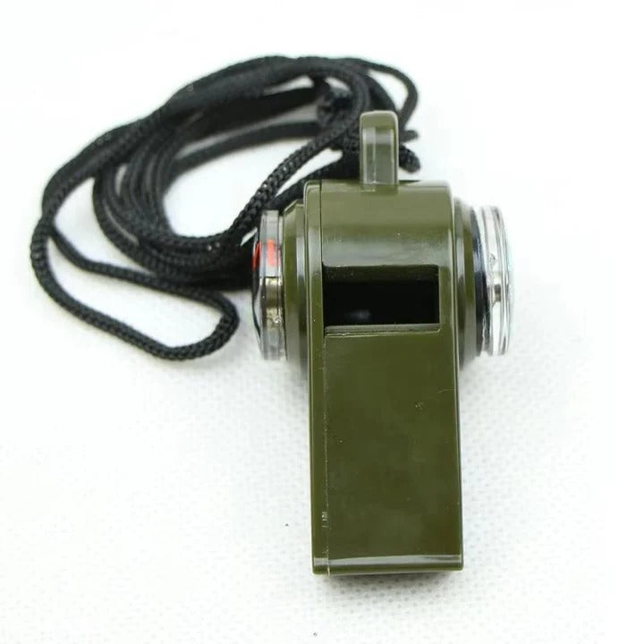 Silbato de rescate con alto volumen, crucial para alertar en emergencias y situaciones de supervivencia.