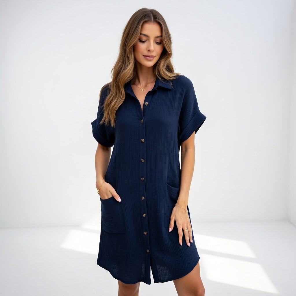 Vestido camisero de moda, diseño versátil y cómodo, ideal para un guardarropa de mujer moderno.