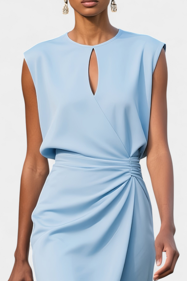 Elegante vestido midi burdeos Mona de manga larga, moda femenina versátil para ocasiones formales.