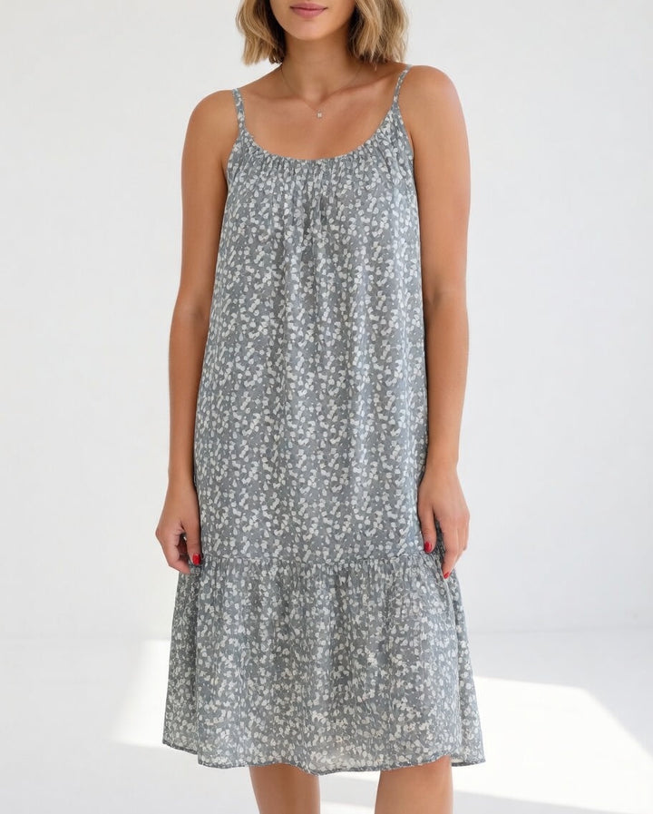 Vestido ligero estampado para mujer. Ideal para verano, fluido y cómodo. Perfecto para ocasiones casuales.