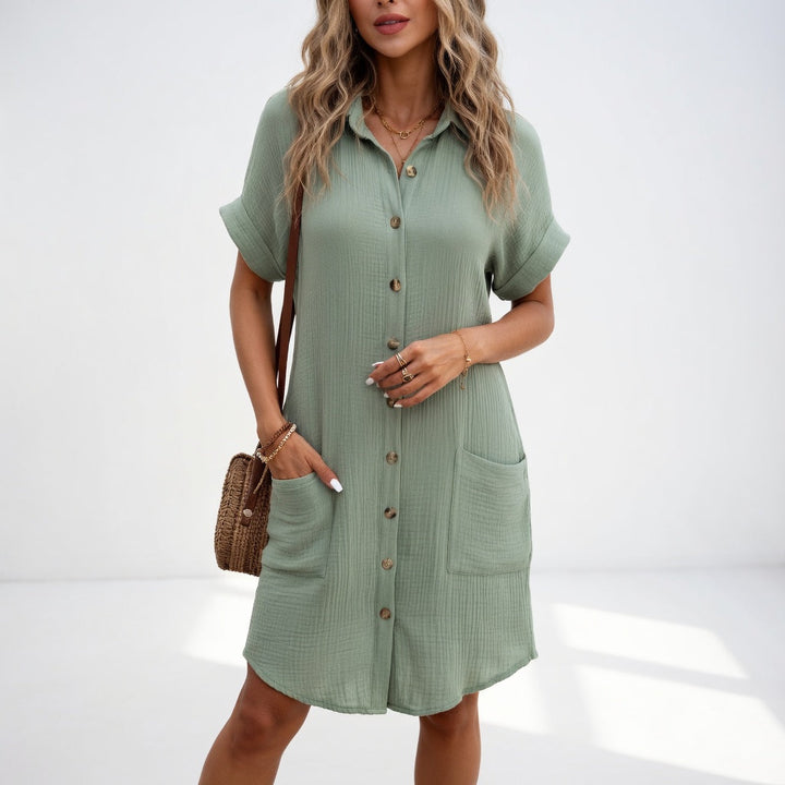 Vestido camisero mujer con bolsillos prácticos, estilo casual y elegante para verano.