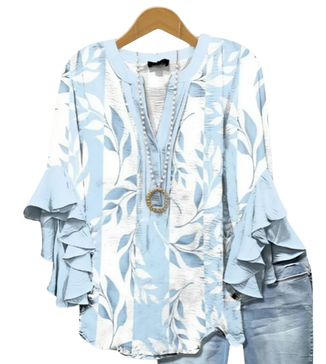 Blusa ligera de mujer con estampado floral vibrante, ideal para primavera y verano casual.