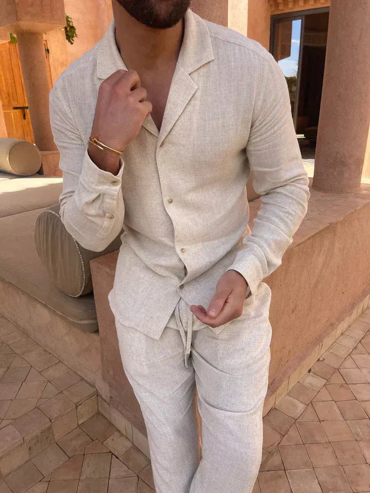 Conjunto de lino elegante para hombre, camisa y pantalón casual. Ideal para verano y primavera.
