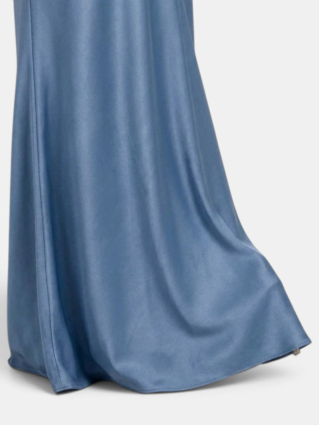 Vestido de gala largo fruncido para mujer, un hombro. Diseño elegante para fiesta y evento especial.