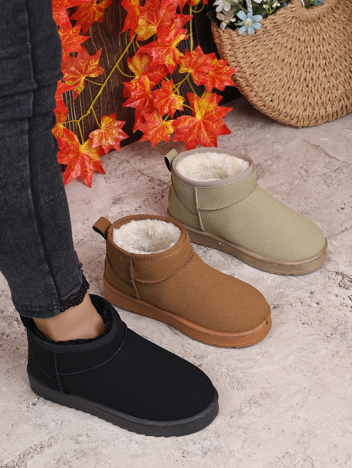 Botines de cuña ultra cómodos para mujer. Forro de peluche que brinda calidez y confort en invierno.