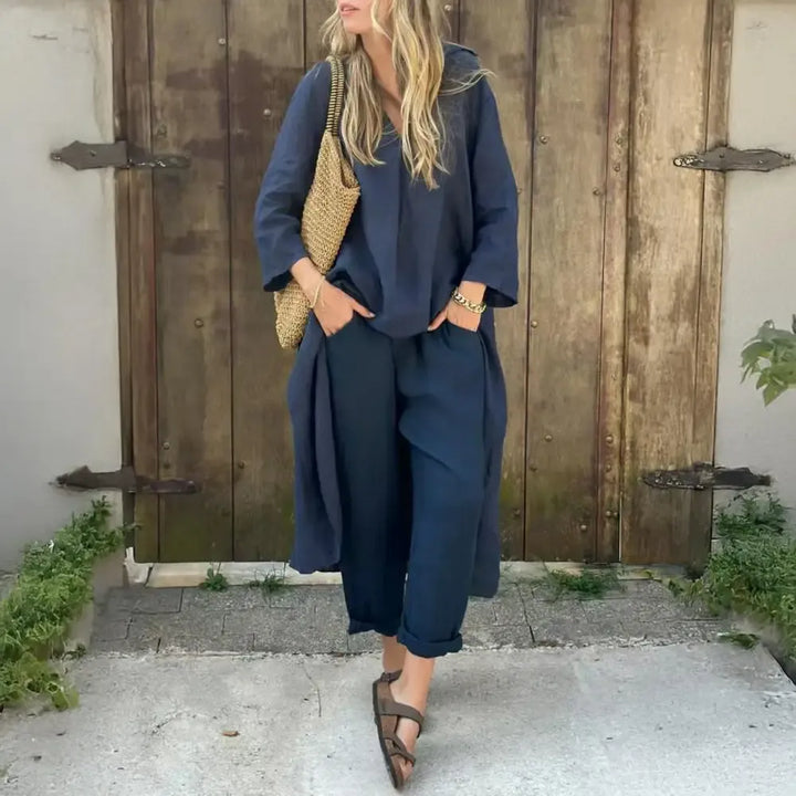 Conjunto de mujer dos piezas, estilo casual chic, muy cómodo y perfecto para el verano. Ropa femenina de moda.