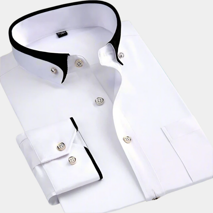 Detalle de camisa de hombre clásica de algodón con cuello elegante y mangas largas. Confort y estilo atemporal.