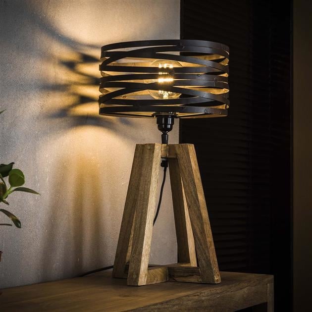 Lámpara de mesa decorativa de madera estilo industrial. Perfecta para añadir ambiente moderno a cualquier hogar.