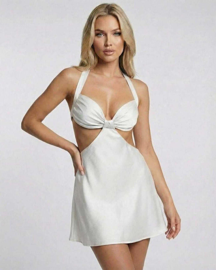 Vestido mini halter marfil para mujer, diseño cortado, ideal para fiestas y eventos de verano.
