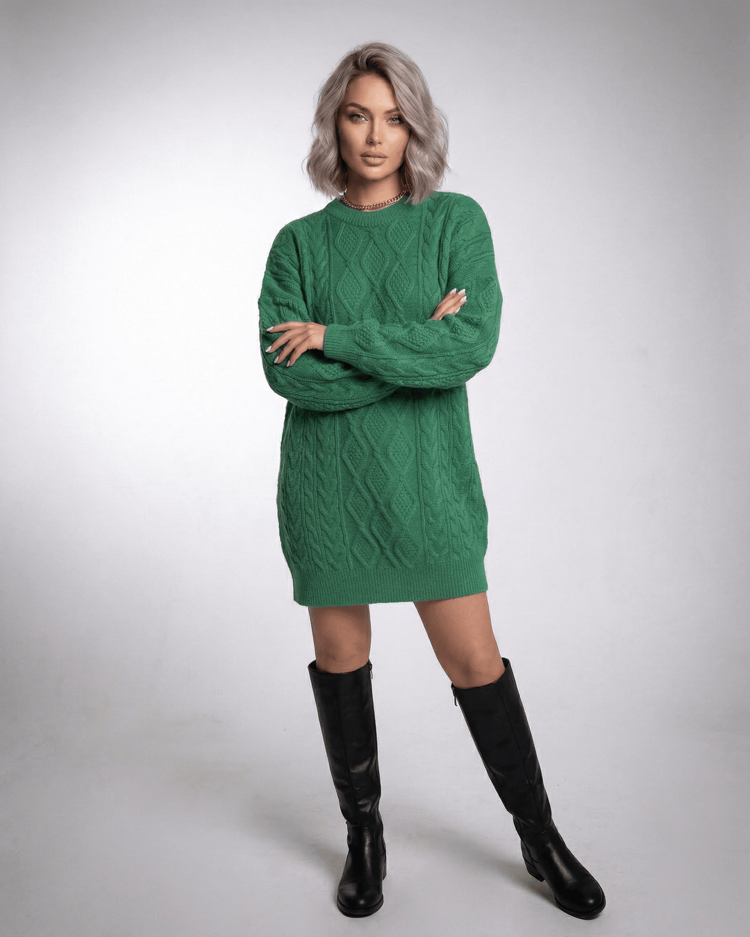 Elegante vestido mini Ivy para mujer, verde esmeralda, diseño suelto y muy cómodo.