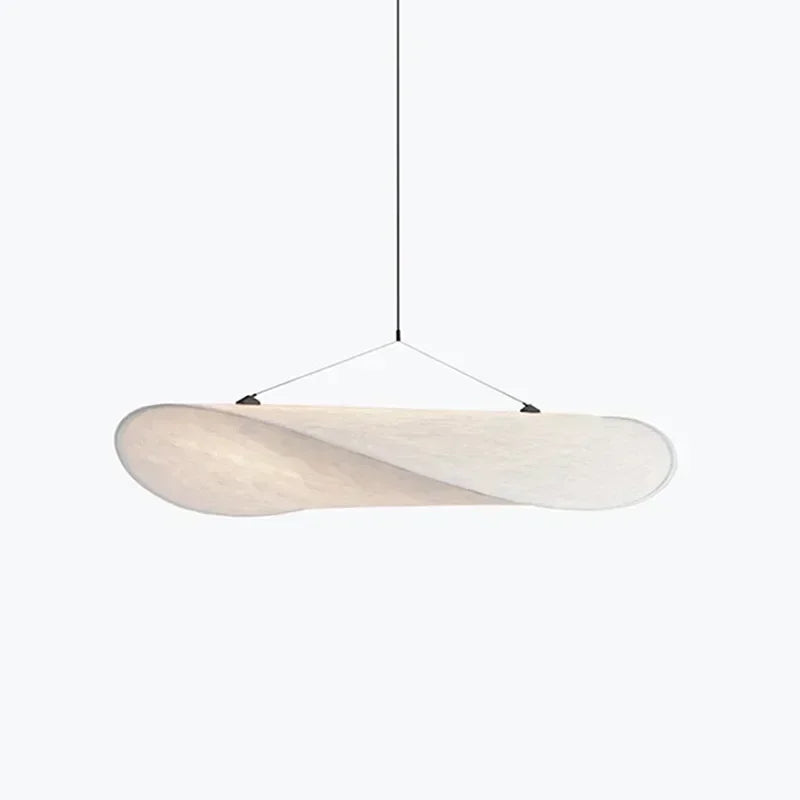 Lámpara de techo artesanal: Chandelier de seda japonesa elegante, ofrece luz natural y estilo único.