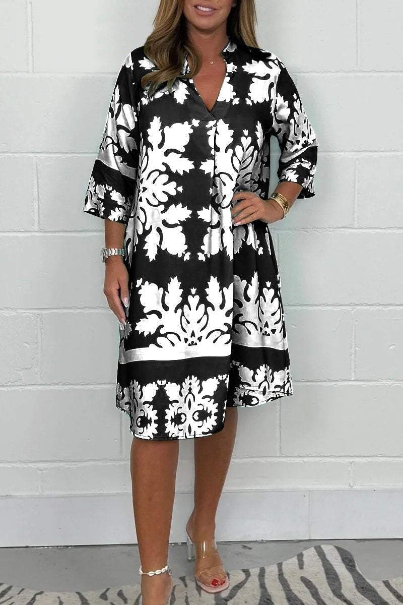 Detalle del estampado floral del vestido midi de mujer. Tejido vaporoso y cómodo, ideal para primavera y fiesta.
