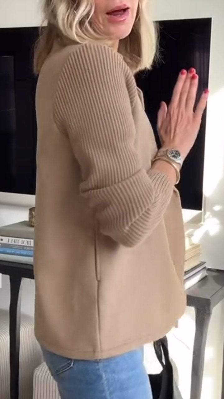 Blazer ligero de mujer, perfecto para otoño. Moda femenina chic y confortable.